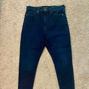 🍀2/$22 Banana Republic Indigo Hi-Rise Jeans